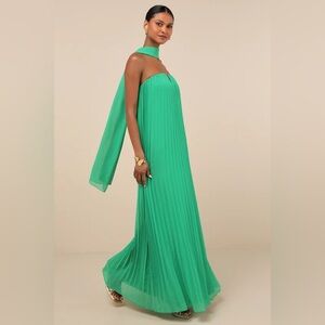 NWT! Green Pleated Strapless Maxi Dress